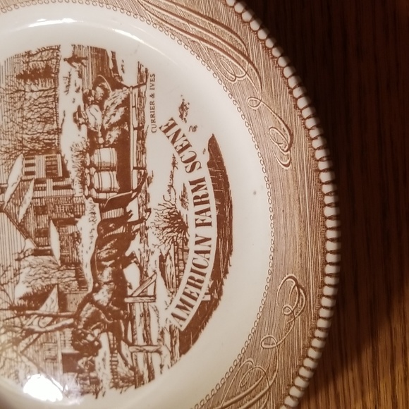 Royal China "American Farm Scene " Currier & Ives Pie Plate - Picture 5 of 16